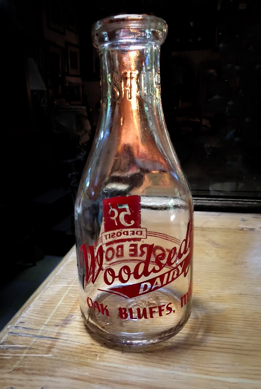 284c Dynamite – Woodsedge milk bottle.jpg