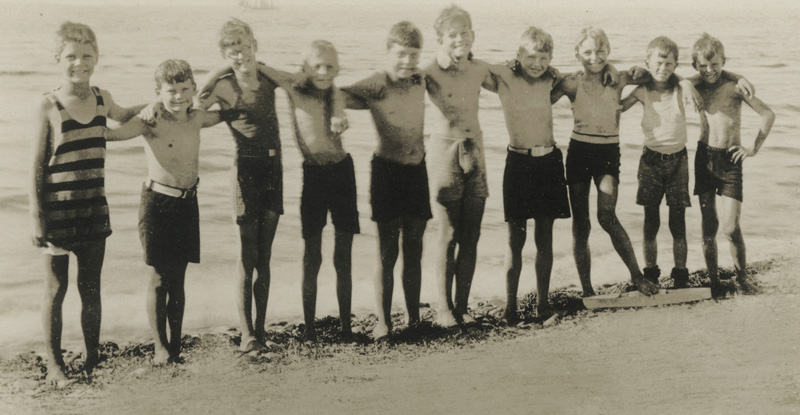 CampTashmoo_Postcard_Swimmers.jpg
