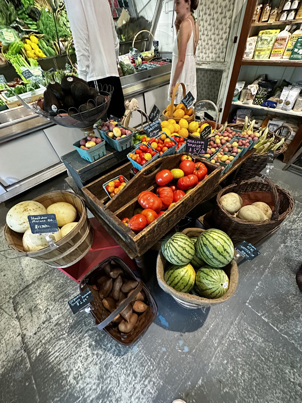 producestore.jpg