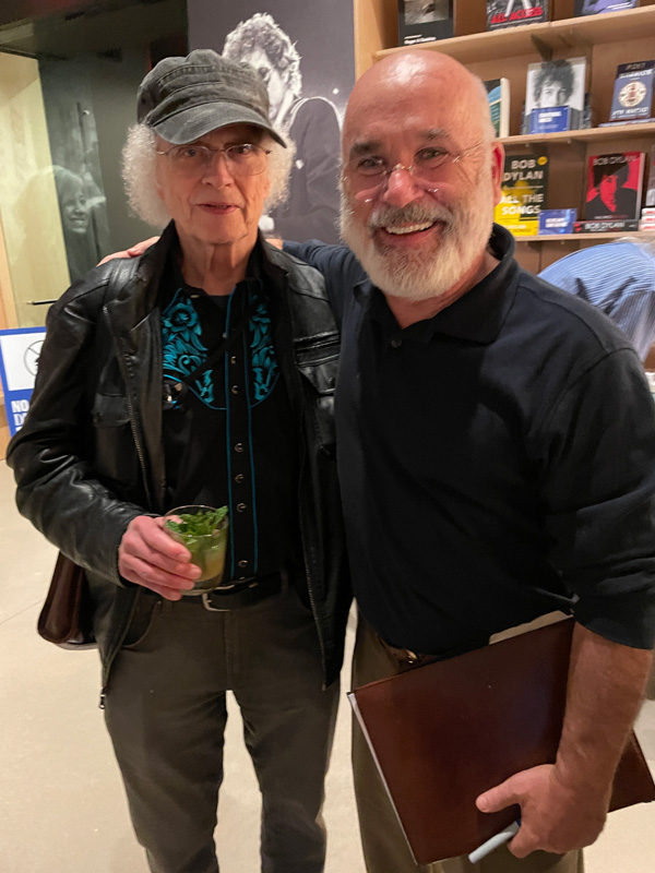 dylan-center_0073.jpg