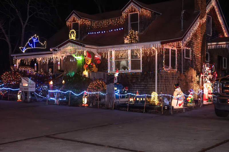Holiday-lights-bus-tour-61.jpg