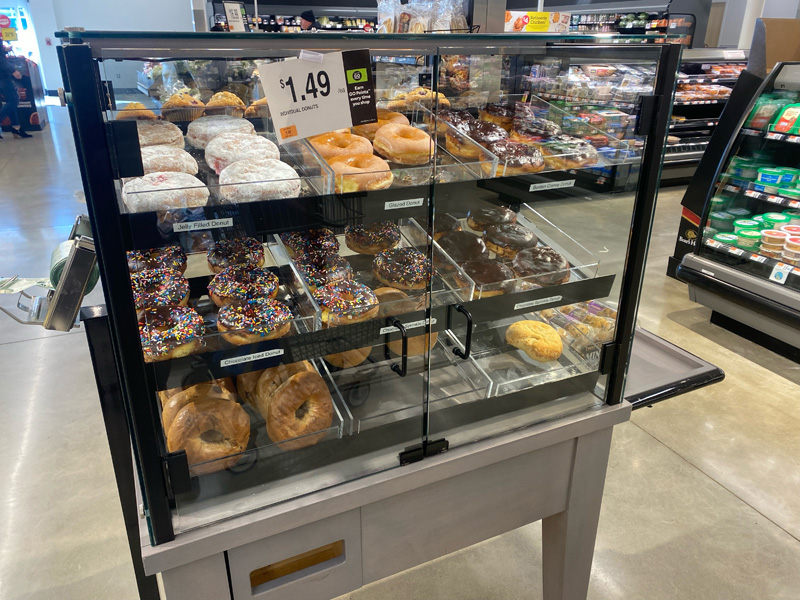 Stop-and-shop-pastries-1.jpg