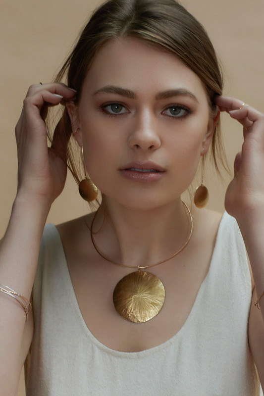 1_25_Jewelry_Cybele Choker and earrings.jpg