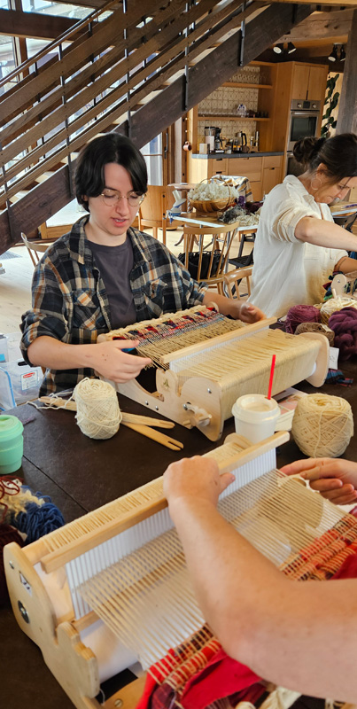 #5_2_22_Fiberarts_Sophie Lindheimer weaving