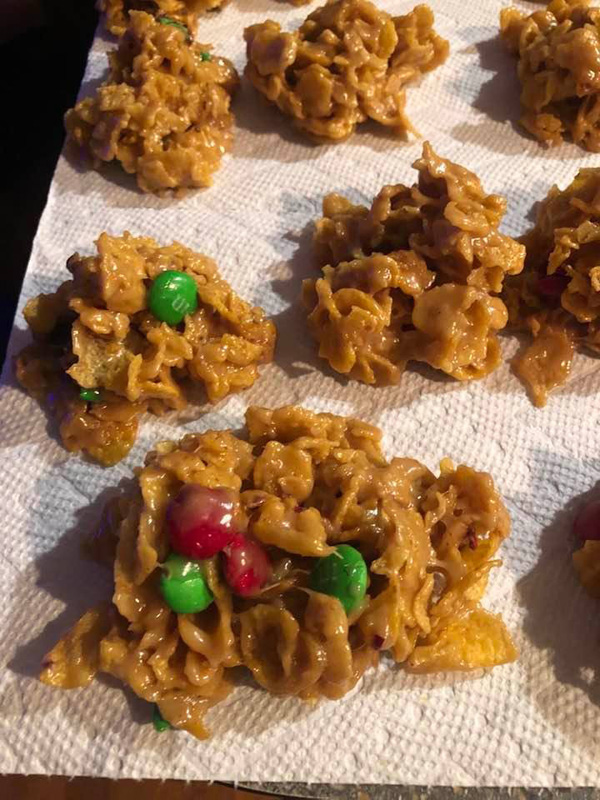peanutbutterchews2.jpg