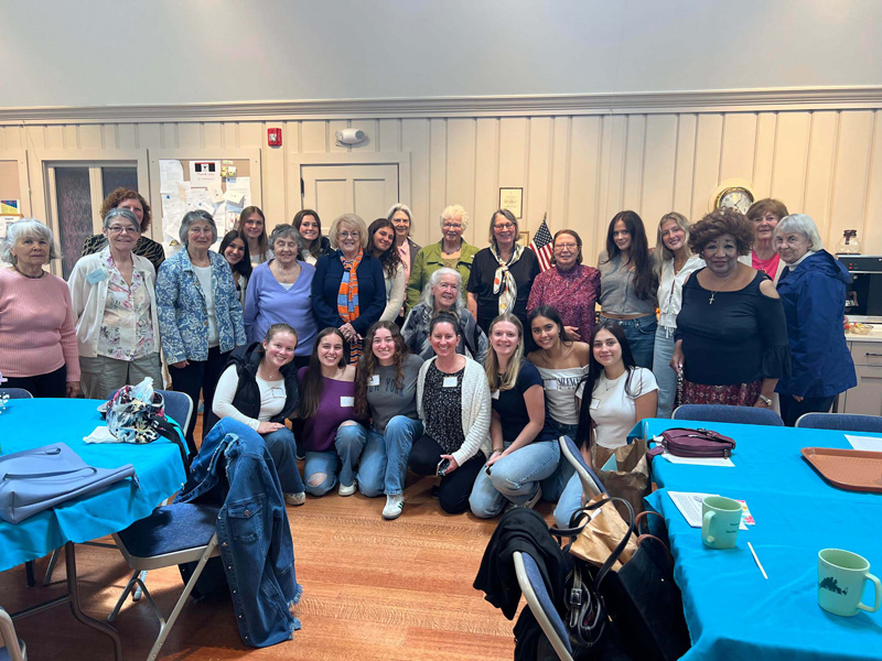 womens-club.jpg