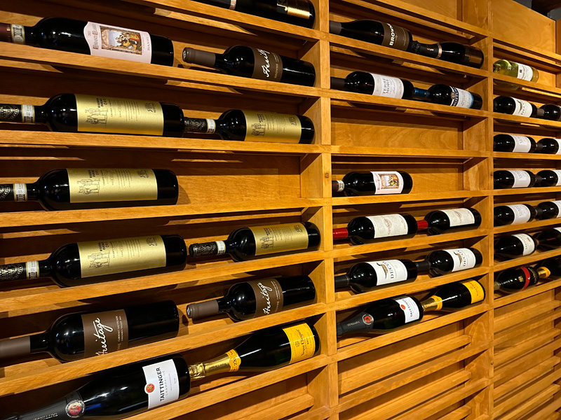 la-strada-wines-on-wall