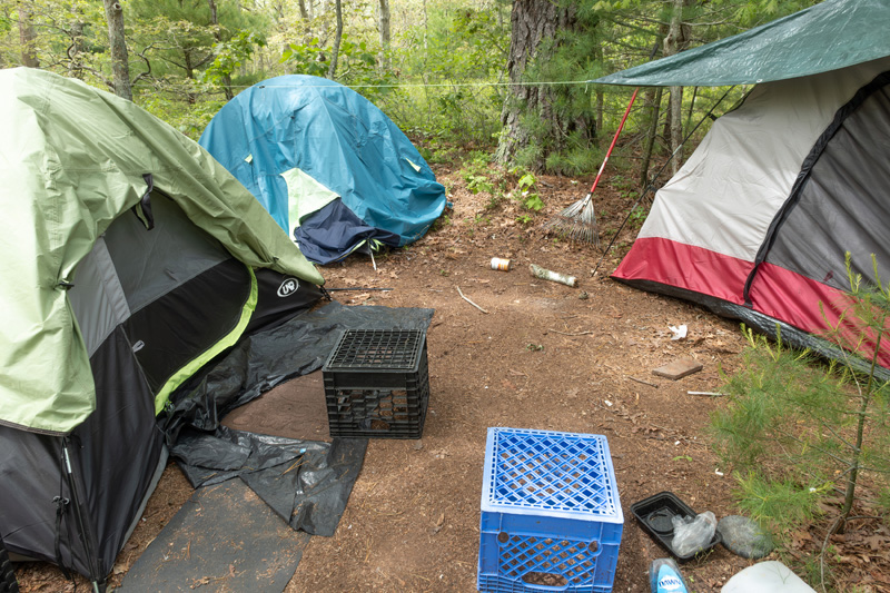 Homelessness on MV–32.jpg