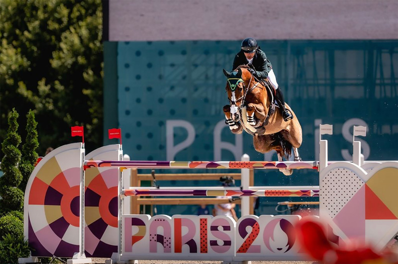 Rodrigo Pessoa qualified for the individual final with Major Tom.