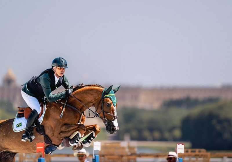 Rodrigo Pessoa qualified for the individual final with Major Tom.