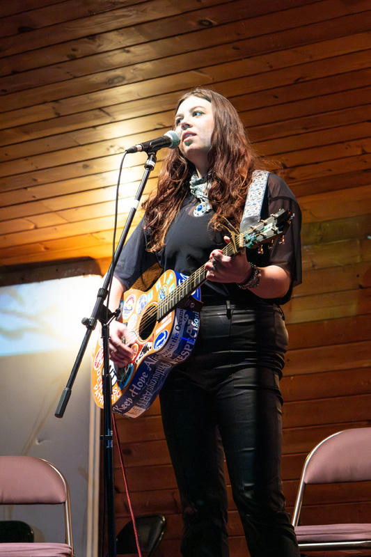 Chilmark_Potluck_Jam_1.jpg