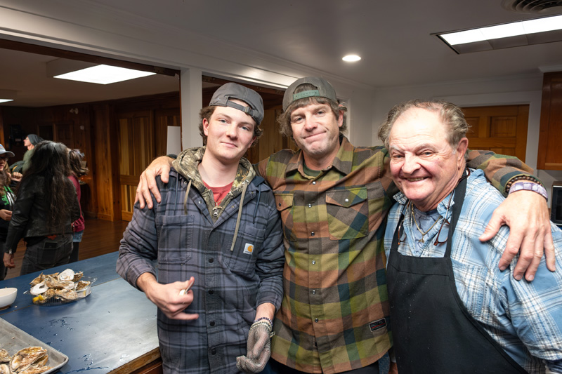 Chilmark_Potluck_Jam_6.jpg