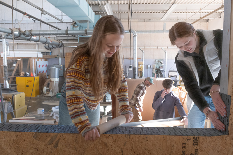 Emily_MacMillan_student_carpenter_2.jpg