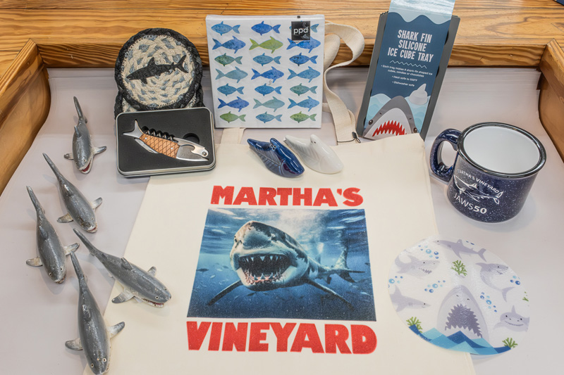 Jaws_stuff_19.jpg