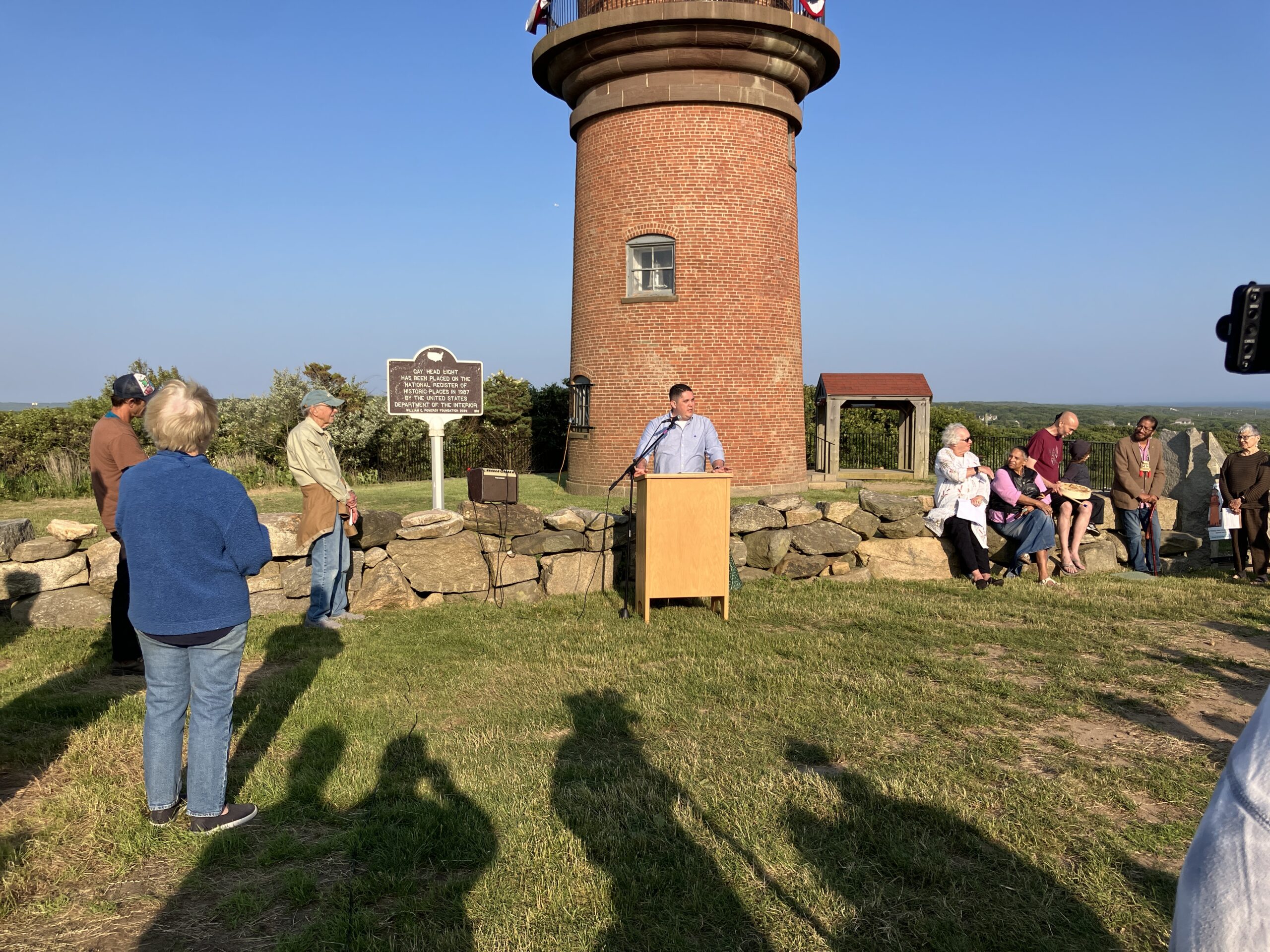 Aquinnah_lighthouse_CC_02