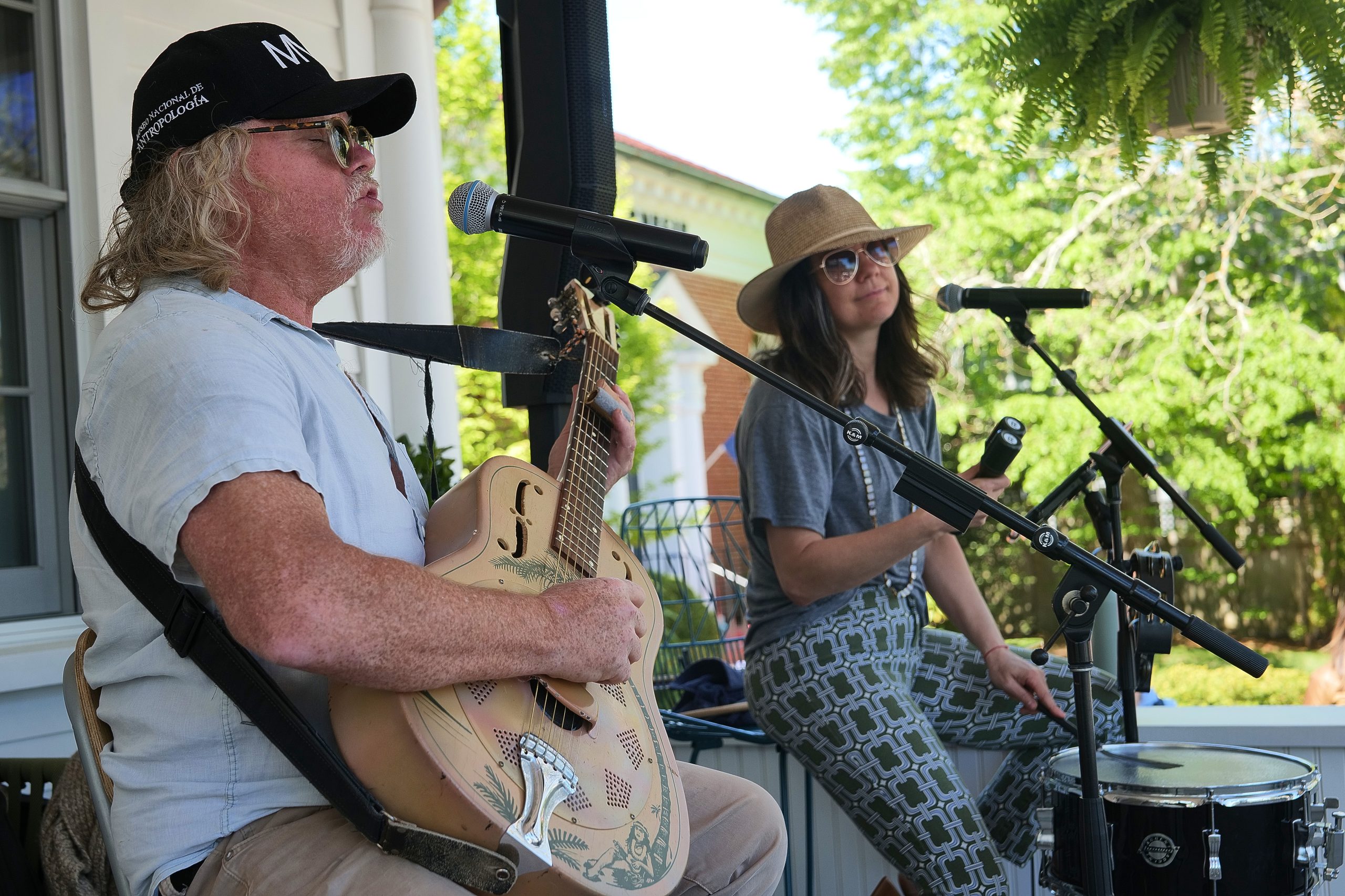 Groove of Porchfest draws Edgartown crowds